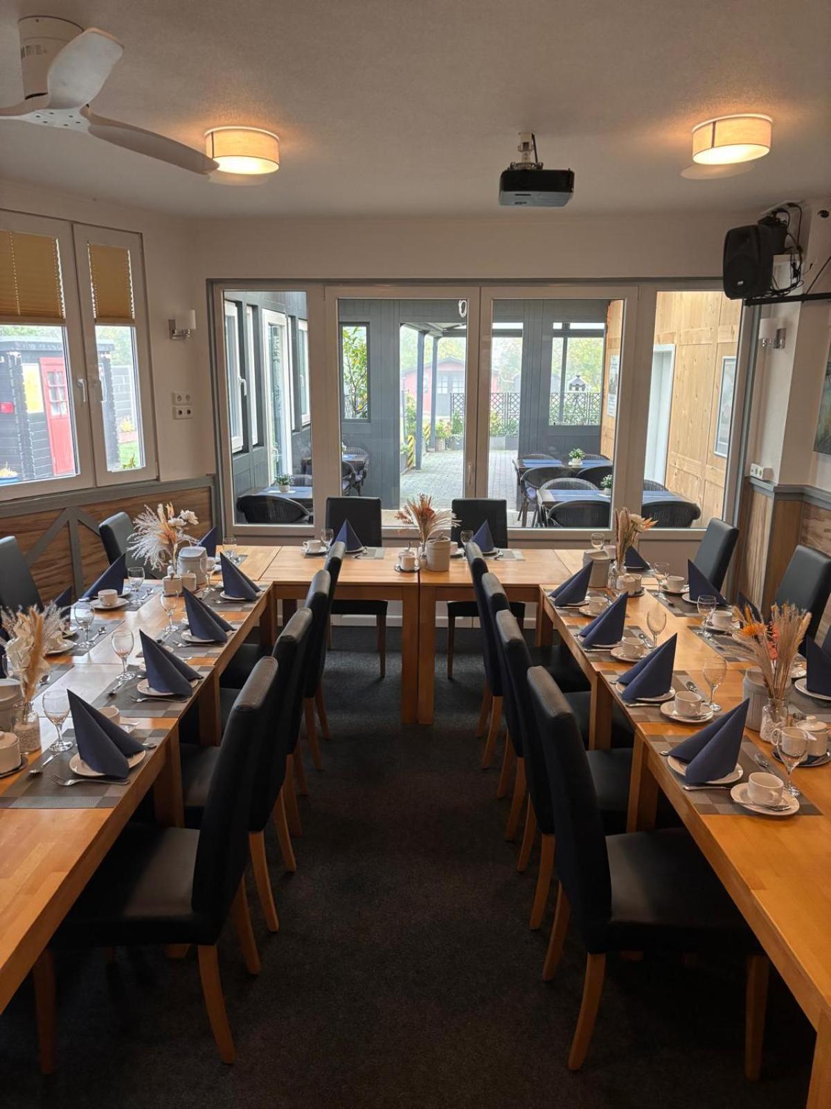 Hotel Restaurant Harrier Hof Brake  Ngoại thất bức ảnh